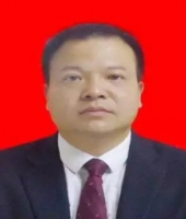 李坤明